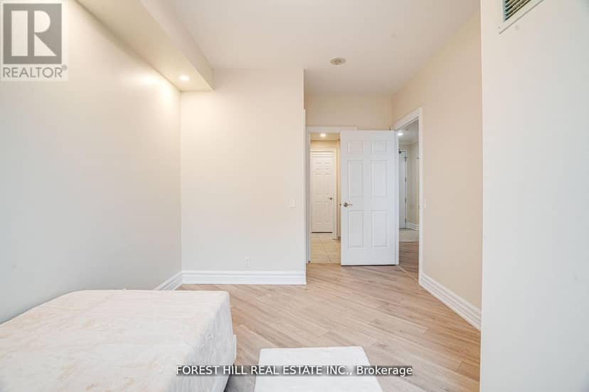 2403 - 78 Harrison Garden Boulevard — photo 14 of 37