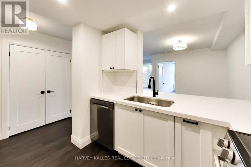 314 - 268 Ridley Boulevard — photo 19 of 40