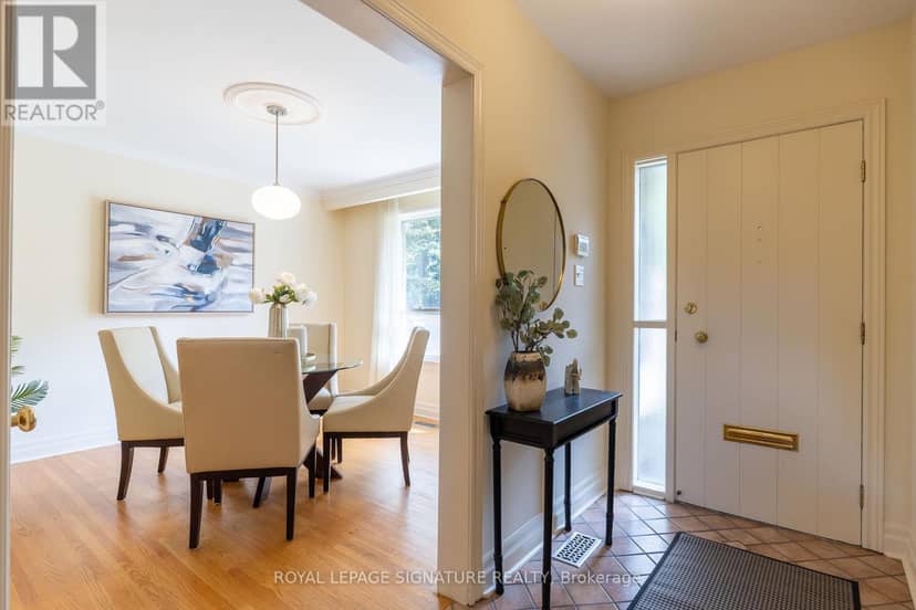 38 Danville Drive, Toronto, photo 8