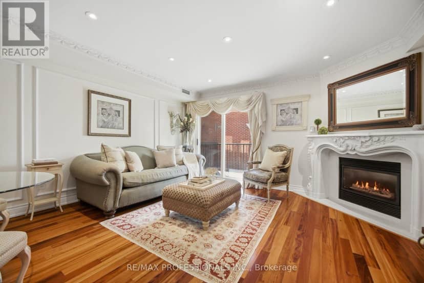 10 - 228 St George Street — photo 7 of 38