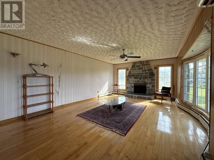 22807 Highway 7, Sheet Harbour, photo 6
