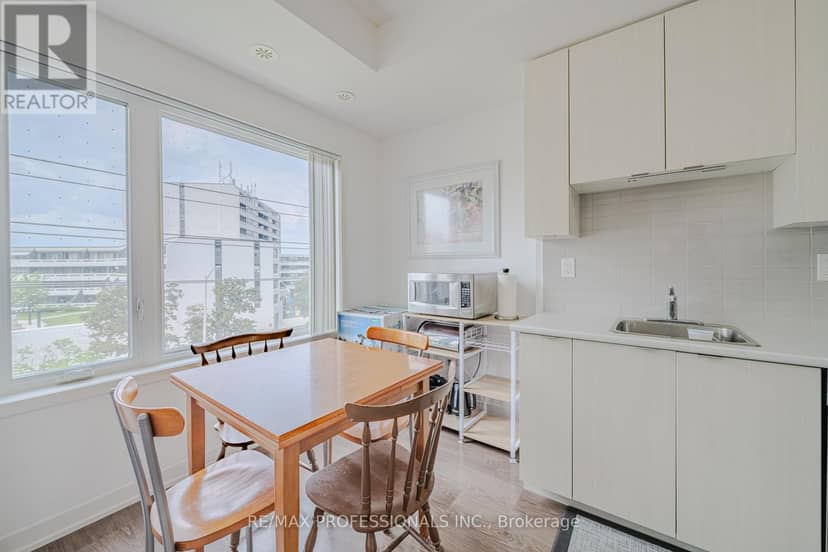 401 - 5155 Sheppard   East Avenue — photo 9 of 29