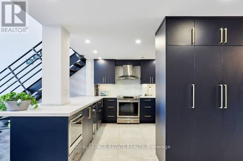 217 - 1173 Dundas Street E — photo 8 of 28