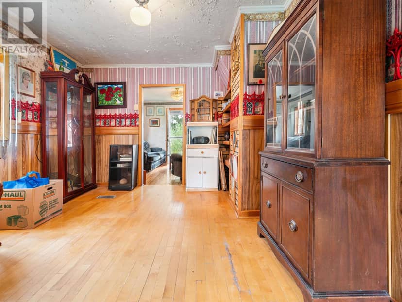 189 James Street — photo 23 of 40
