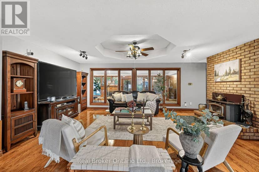 11 Elisabeth Street — photo 19 of 40