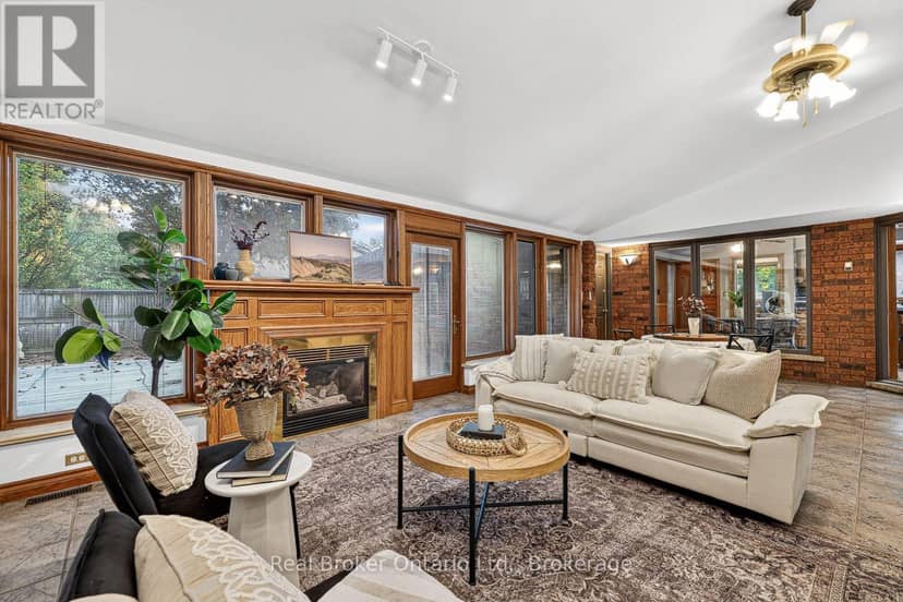 11 Elisabeth Street — photo 36 of 40