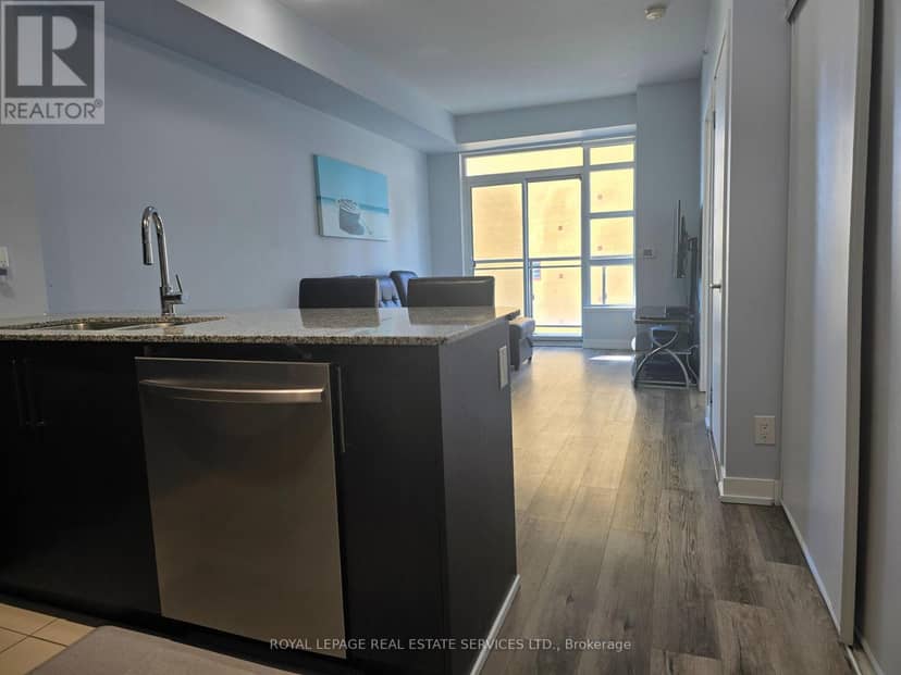 601 - 840 Queens Plate Drive, Toronto, photo 7
