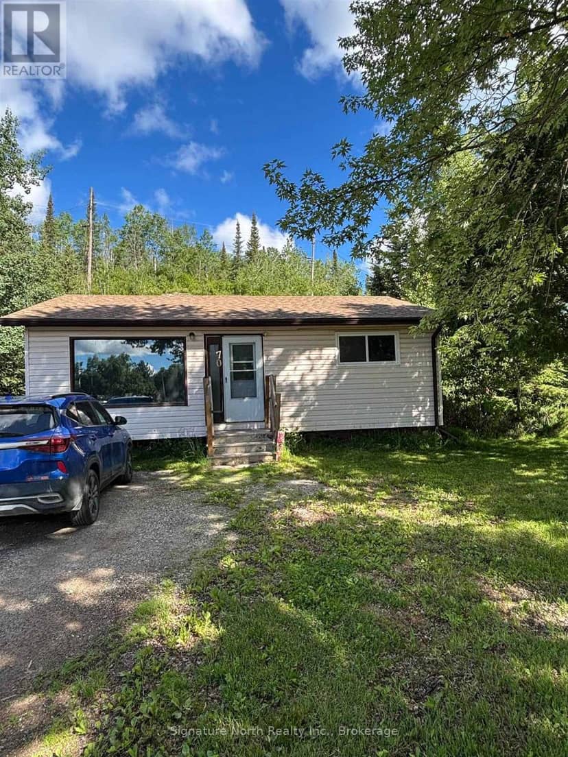 70 Maple Crescent — photo 16 of 16