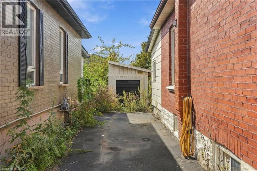 7 TOM Street — photo 22 of 28