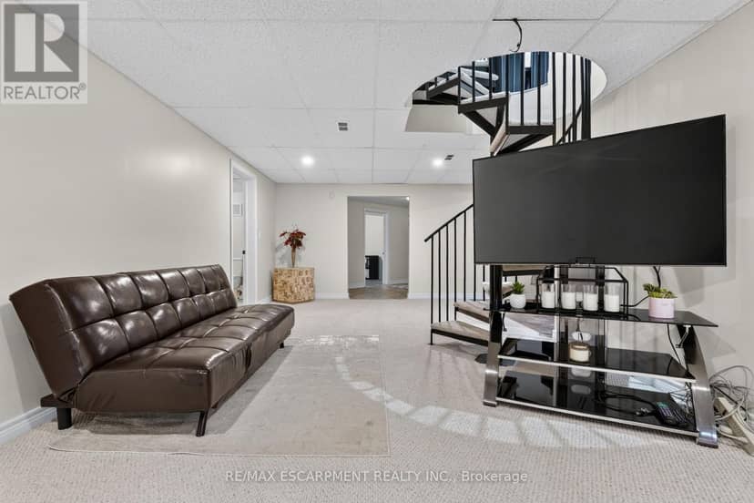 1380 Eighth Avenue Louth — photo 27 of 40