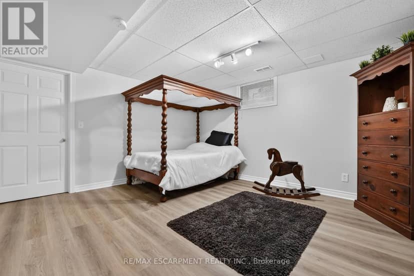 1380 Eighth Avenue Louth — photo 31 of 40