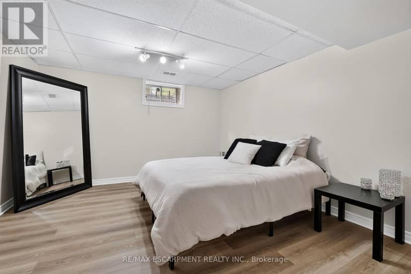 1380 Eighth Avenue Louth — photo 32 of 40