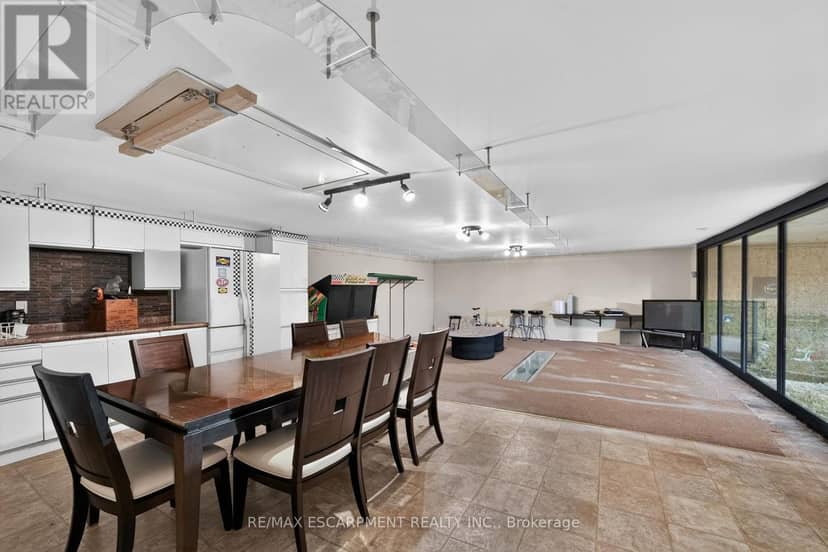1380 Eighth Avenue Louth — photo 34 of 40