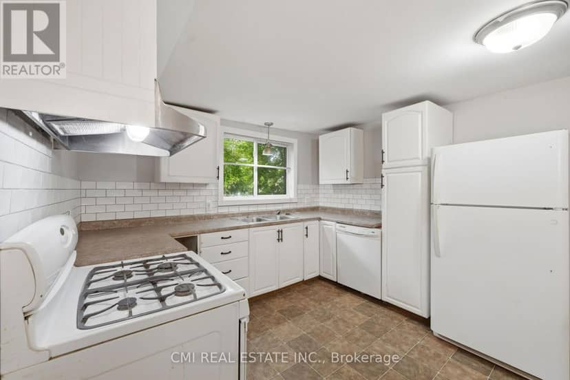 12 Argyle Street — photo 13 of 40