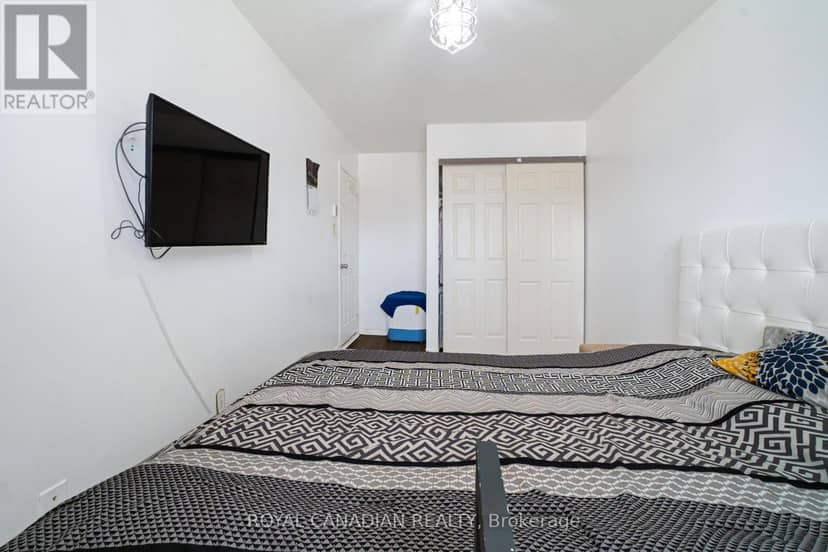 87 - 1096 Jalna Boulevard — photo 16 of 28