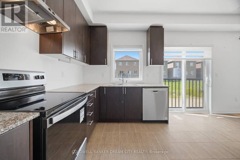 420 Vandusen Avenue — photo 17 of 40