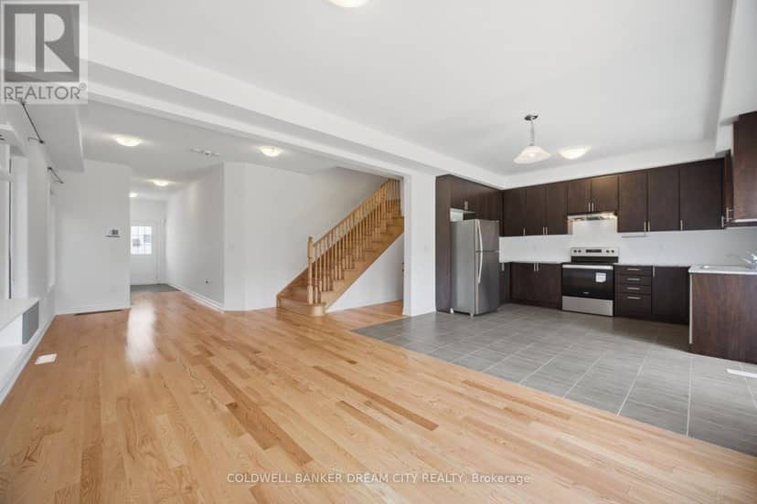 420 Vandusen Avenue, Southgate, photo 8