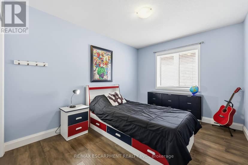 47 Larry Crescent — photo 30 of 39