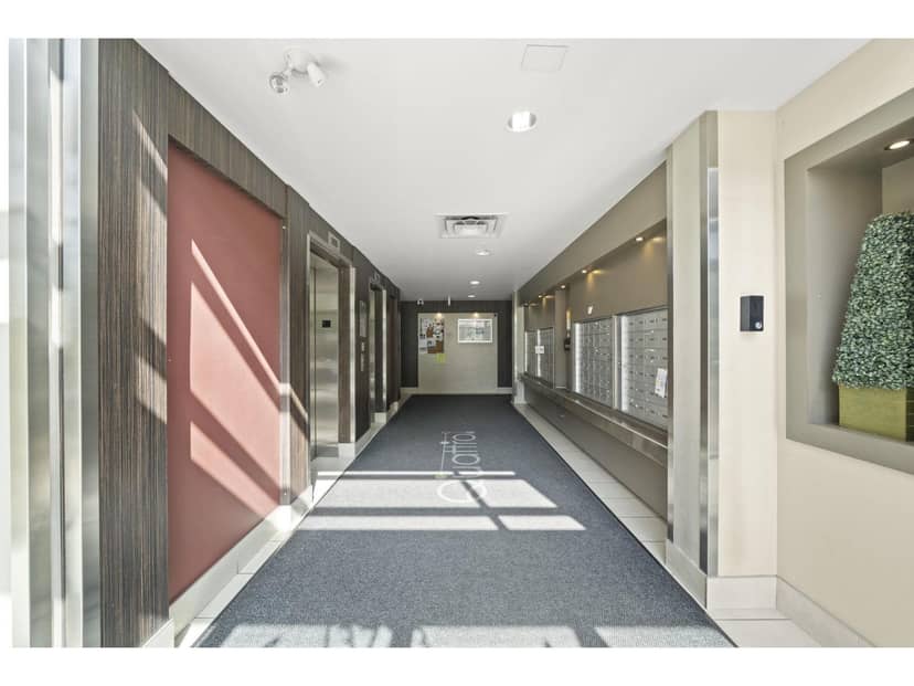 216 13733 107A AVENUE, Surrey, photo 3