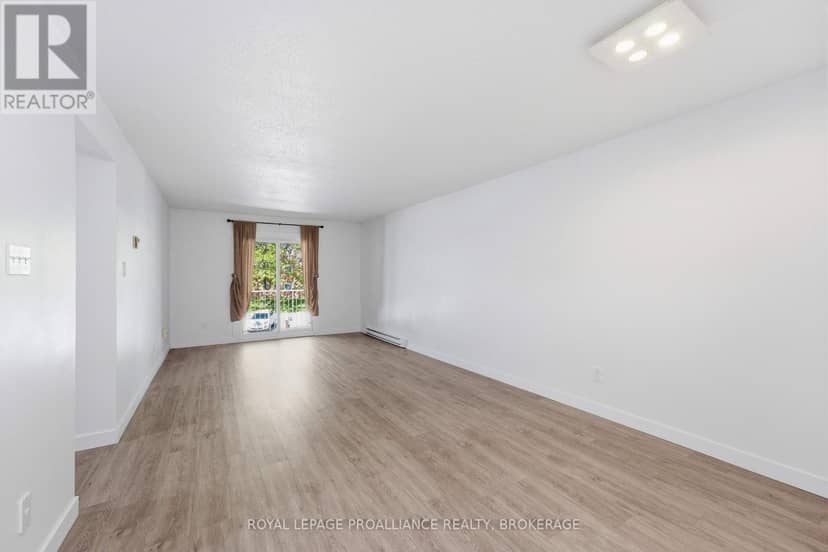 217 - 573 Armstrong Road — photo 18 of 39