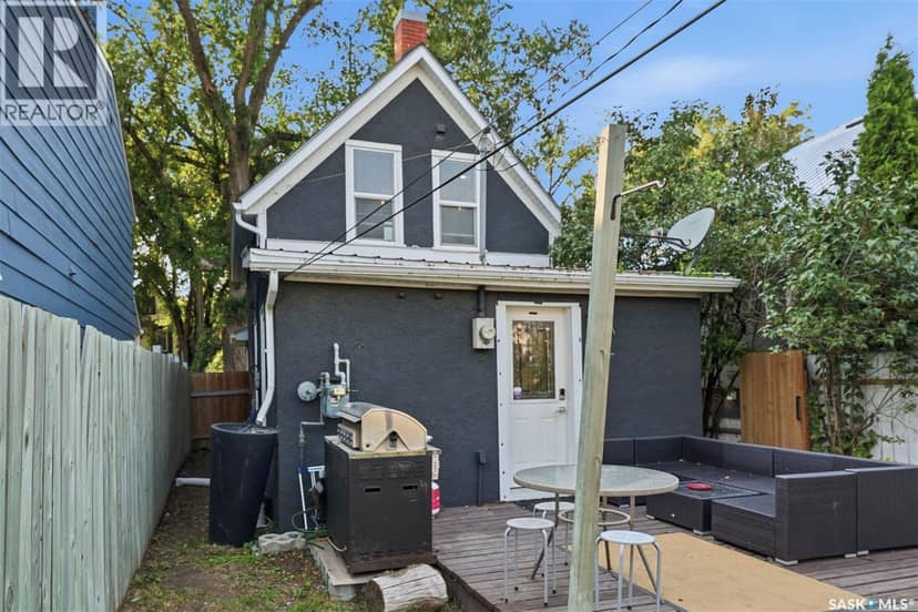 408 E Avenue S — photo 28 of 40