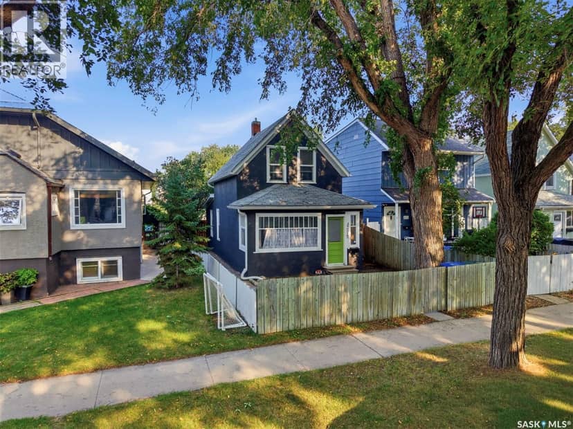 408 E Avenue S — photo 34 of 40