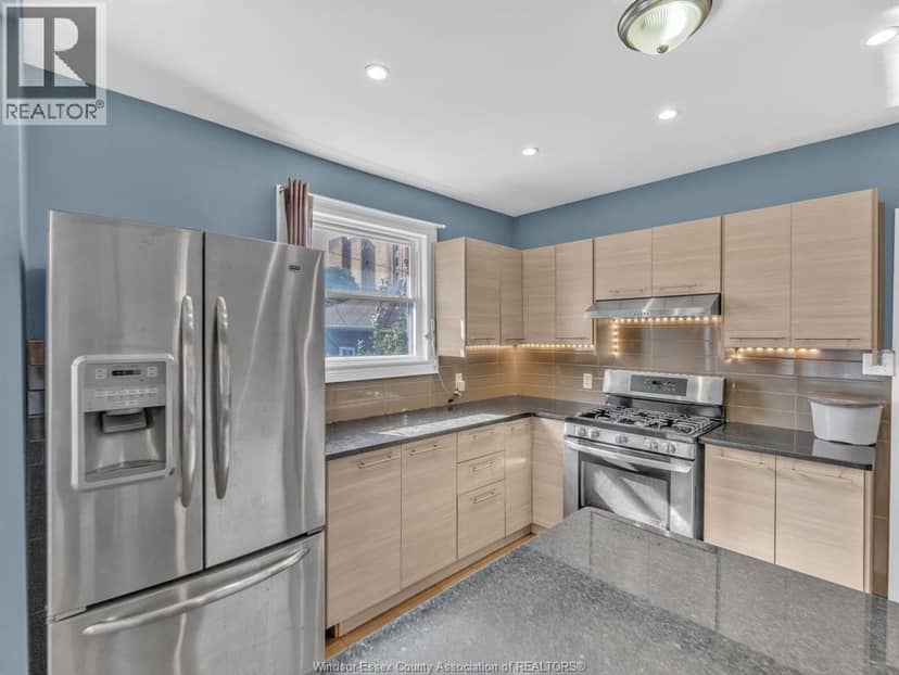 172 Giles Boulevard — photo 21 of 40