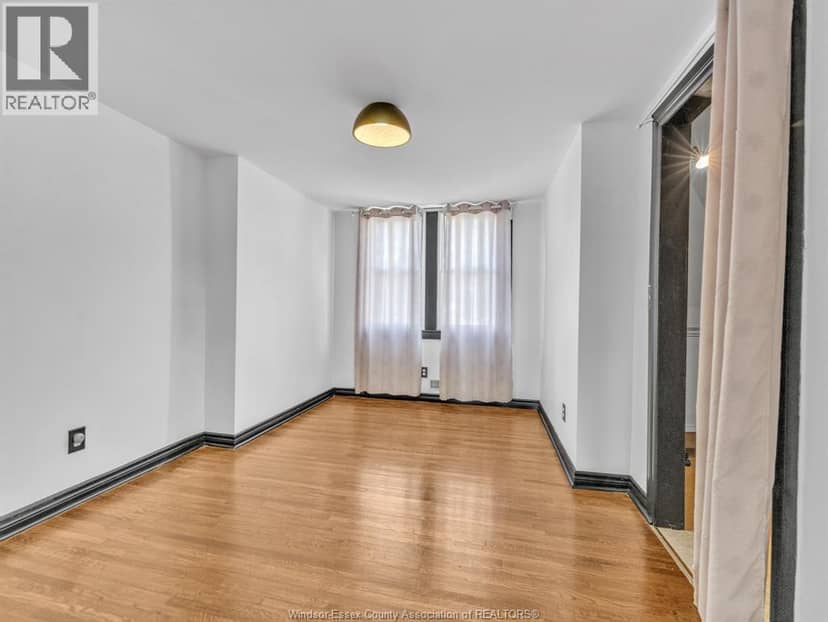 172 Giles Boulevard — photo 38 of 40