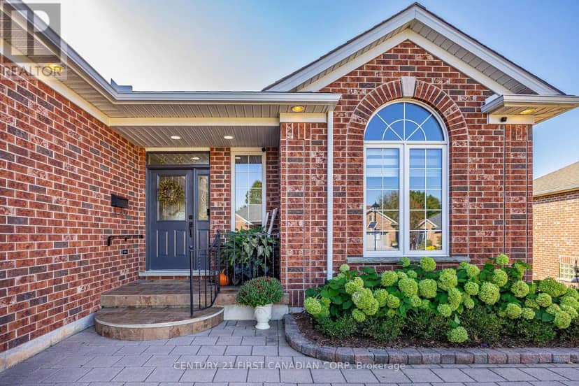 1048 Sandy Somerville Drive, London South, photo 5