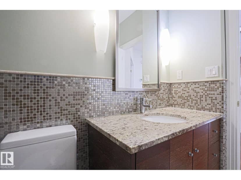 995 Ogilvie Bv NW — photo 16 of 40