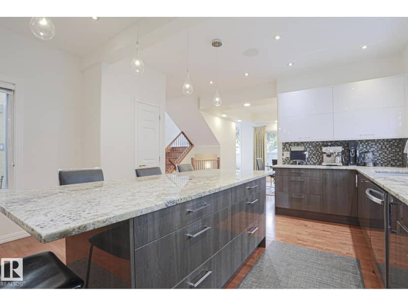 995 Ogilvie Bv NW — photo 35 of 40