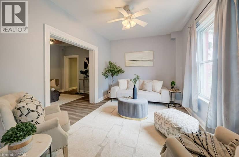 38 ROSE Avenue — photo 18 of 36