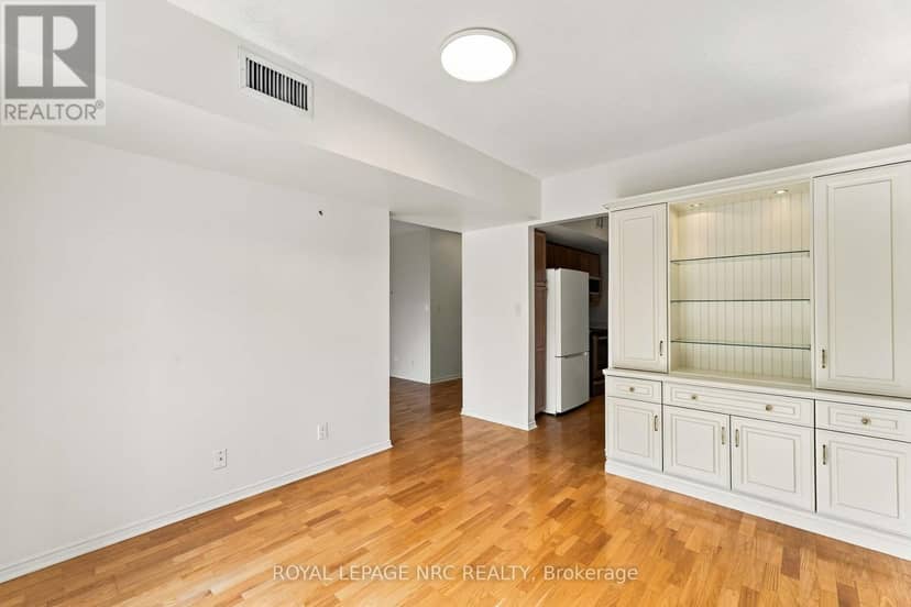 205 - 4090 John Charles Boulevard — photo 17 of 40