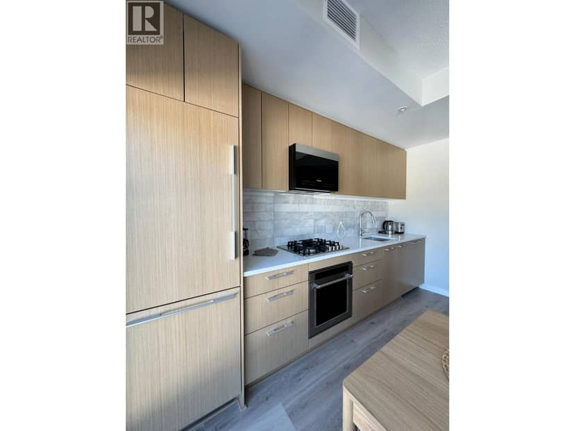 410 110 E 17TH STREET, North Vancouver, photo 5