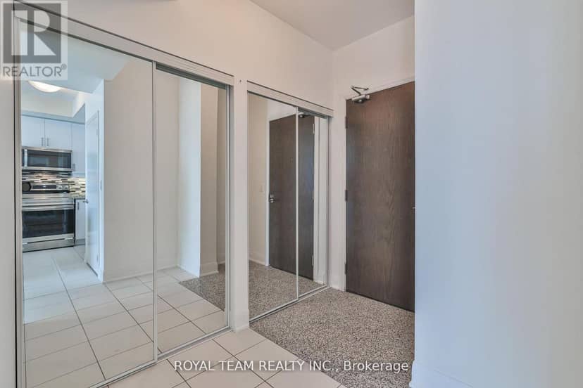 3405 - 2900 Highway 7, Vaughan, photo 6