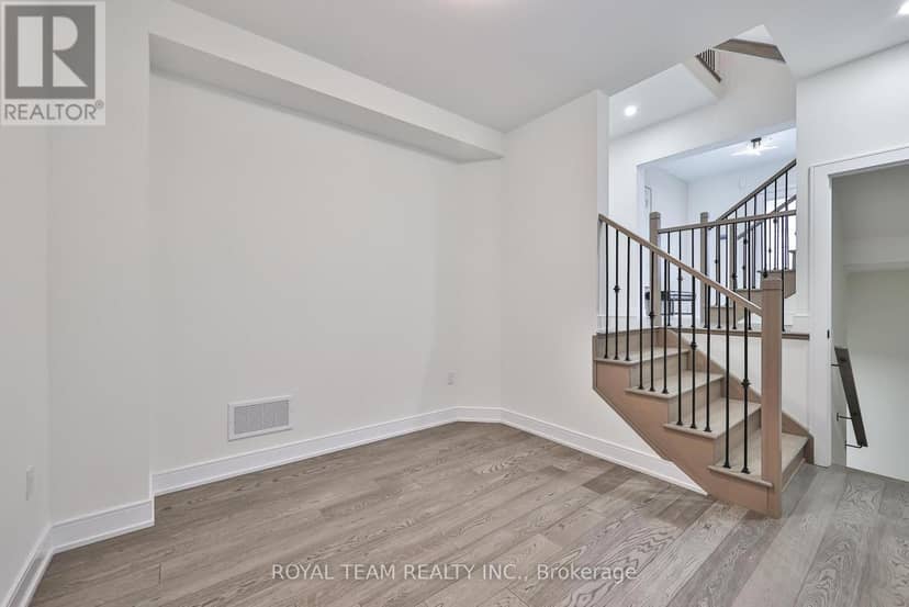 1361 Blackmore Street — photo 15 of 40