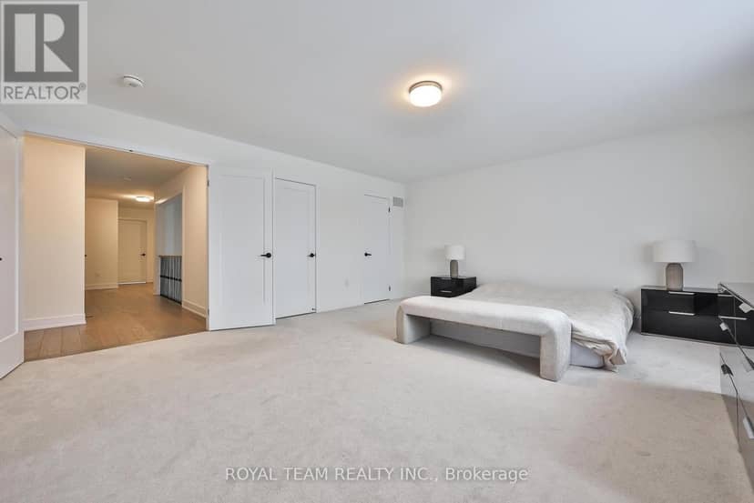 1361 Blackmore Street — photo 23 of 40