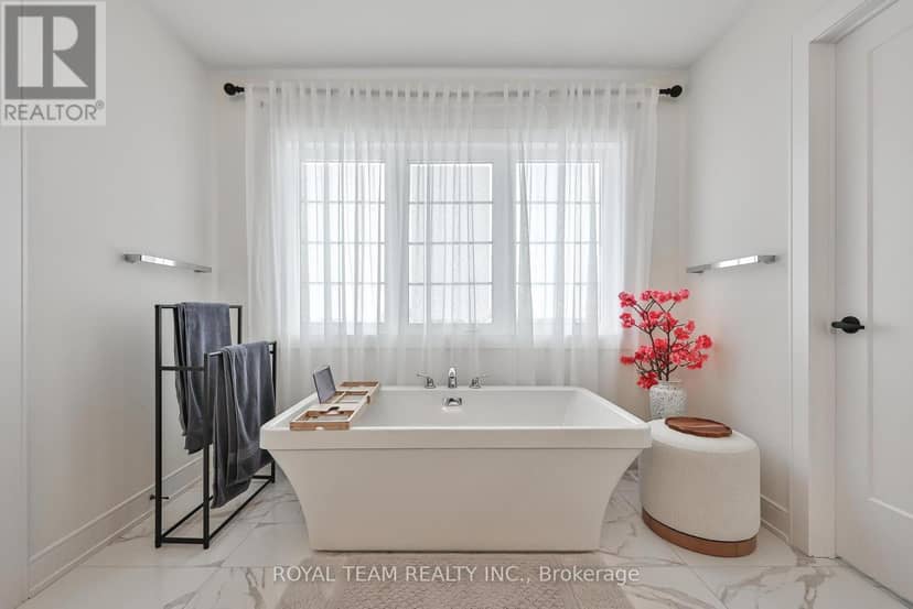 1361 Blackmore Street — photo 27 of 40