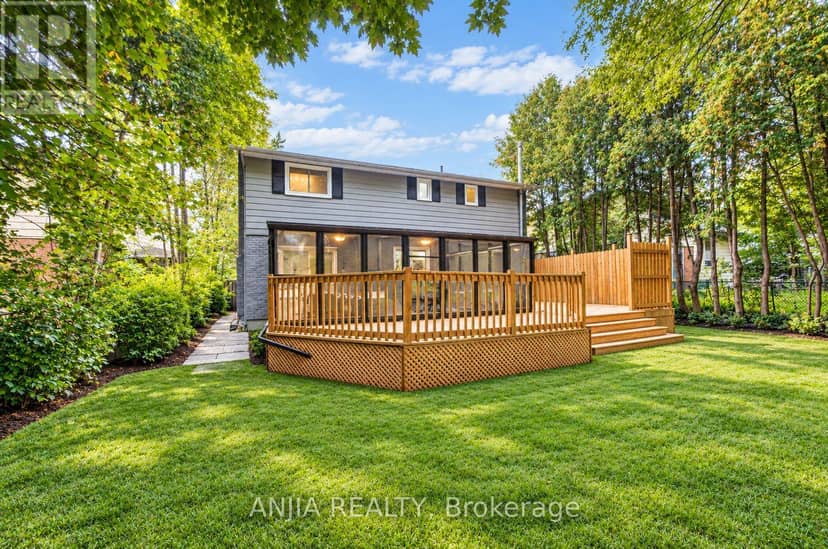 58 Summerfeldt Crescent — photo 36 of 37