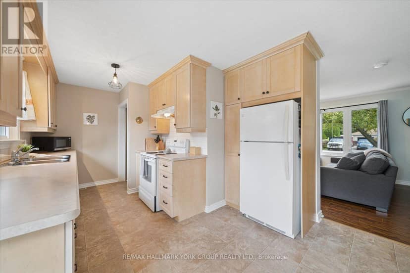 26 Georgina Street — photo 15 of 40
