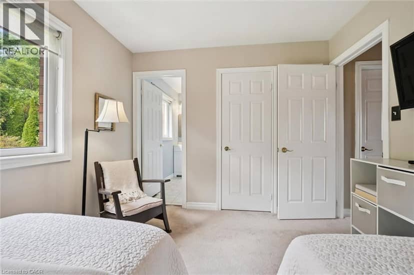 487 E ST ANDREW Street E — photo 29 of 40