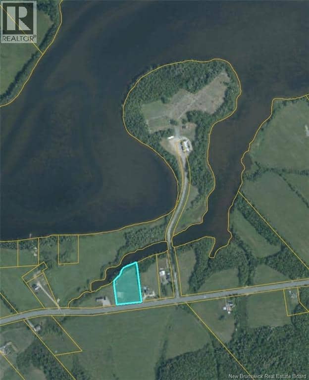 1.5 Acres Route 117, Black River Bridge, photo 2