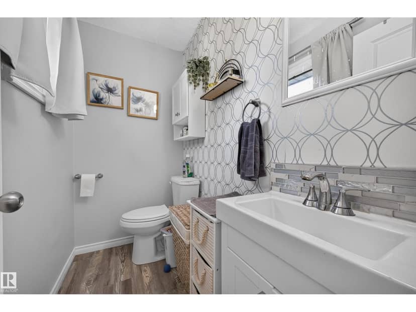 37 Graham Rd — photo 20 of 40
