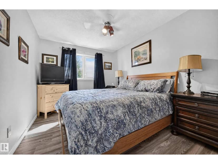37 Graham Rd — photo 16 of 40