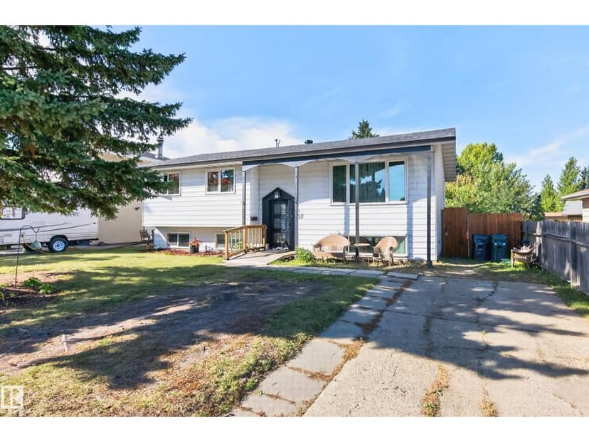 37 Graham Rd, Sherwood Park