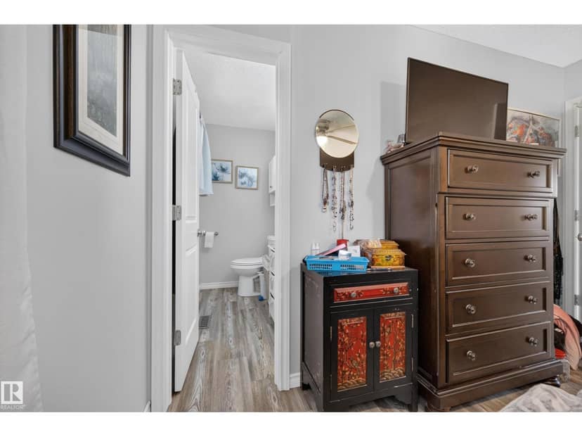 37 Graham Rd — photo 19 of 40