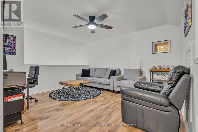 3 - 51 Petra Way — photo 33 of 40