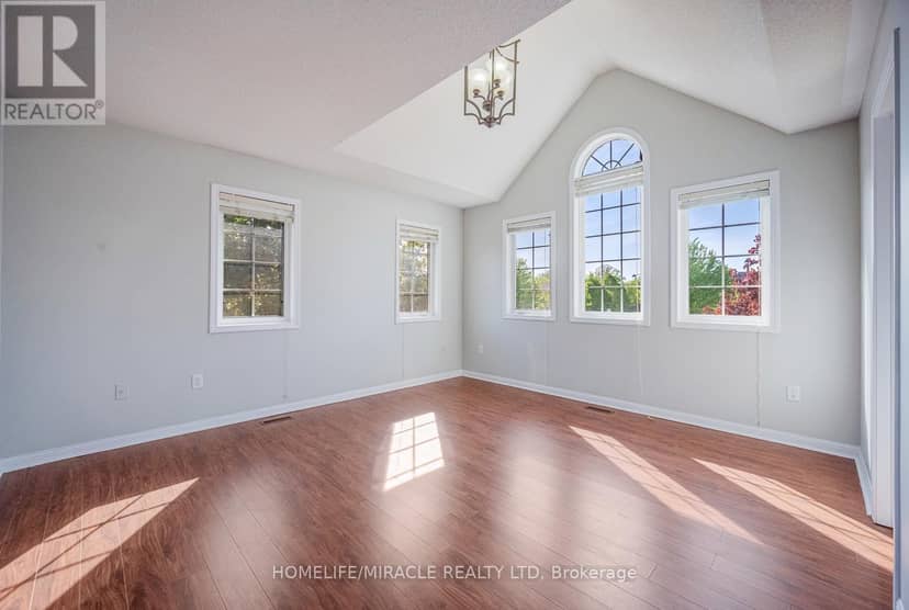 17 Latania Boulevard — photo 27 of 40