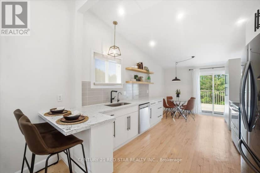 475 Forfar Street E — photo 4 of 32