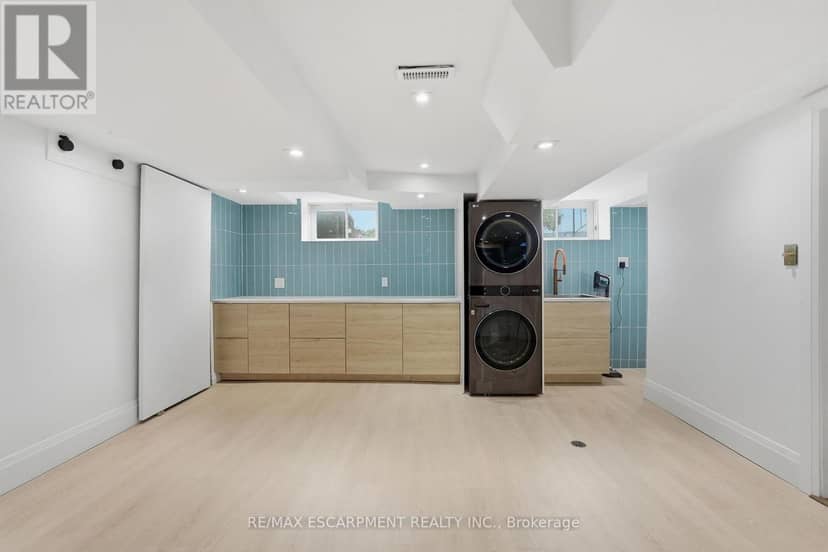 9 Donlea Drive — photo 40 of 40